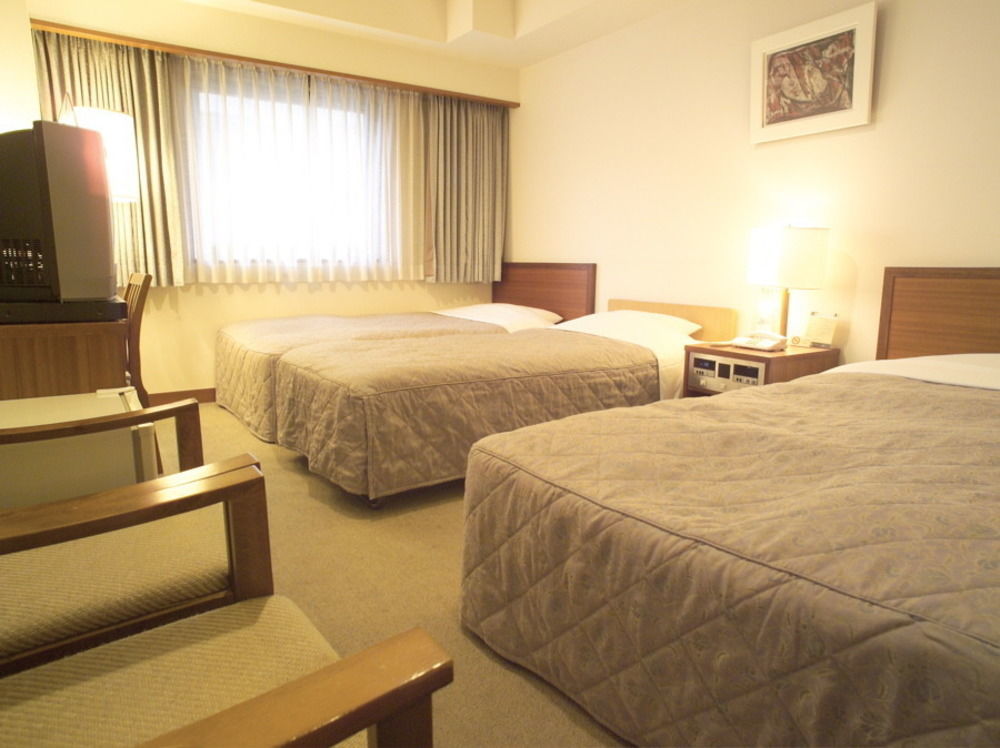 Maple Inn Makuhari Тіба Екстер'єр фото